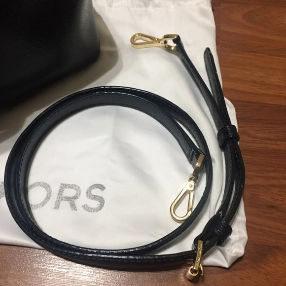 Michael Kors handbag - Picture 6 of 7